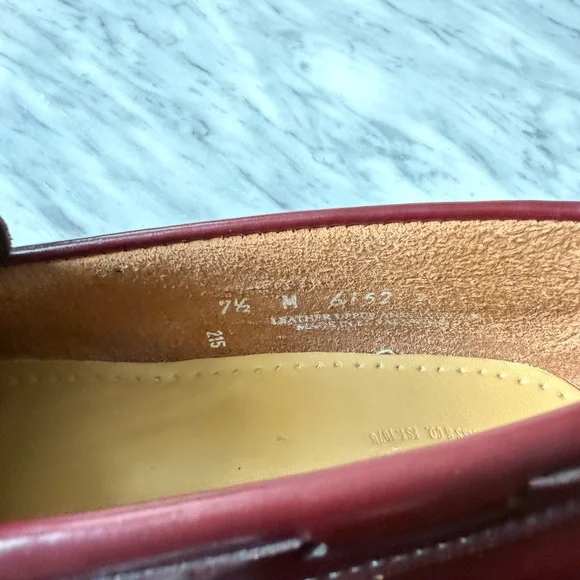 G.H. Bass & Co. Weejuns Women’s Leather Tassel Loafers in Burgundy Size 7.5 - Picture 5 of 5